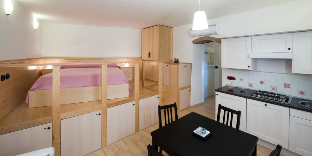 La Sentinella Holiday House Bracciano  Habitación foto